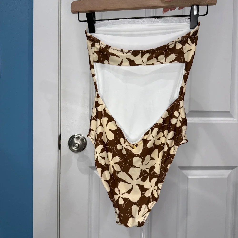 Altar'd State Brown Floral Strapless Bandeau Cutout One Piece Swimsuit Size M‎